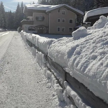 Haus Am Waldrand *